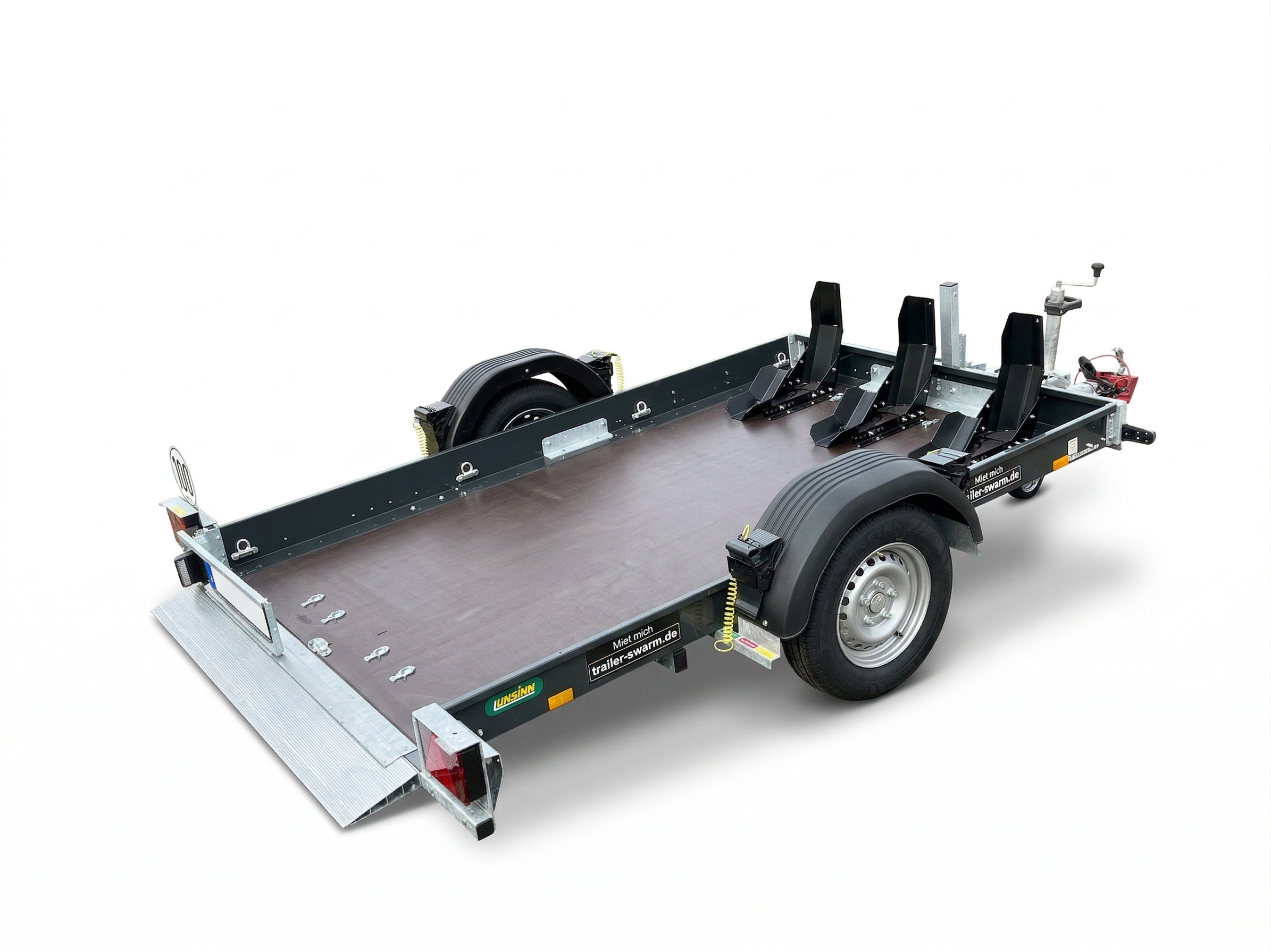 Motorradanhänger mit Feature-Highlights – Standort Mainz-Hechtsheim | Trailer Swarm – abgesenkt