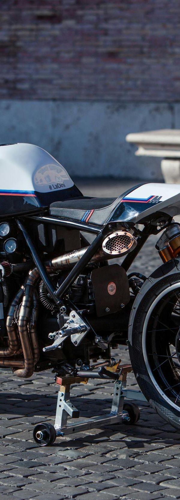 Cafe Racer transportieren: Style sicher von A nach B bringen