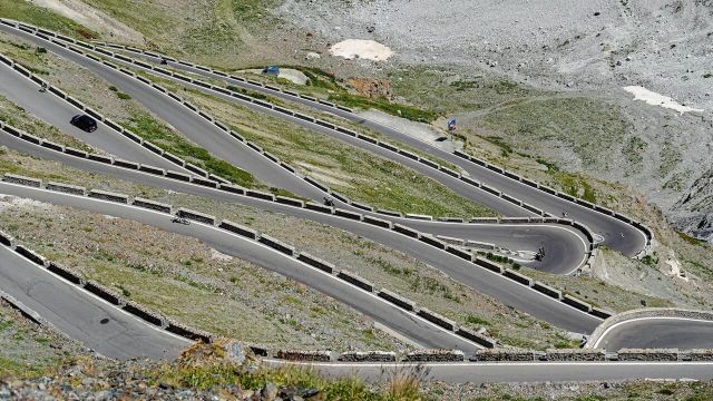 Motorradanhänger mieten München - Tor zu den Alpen